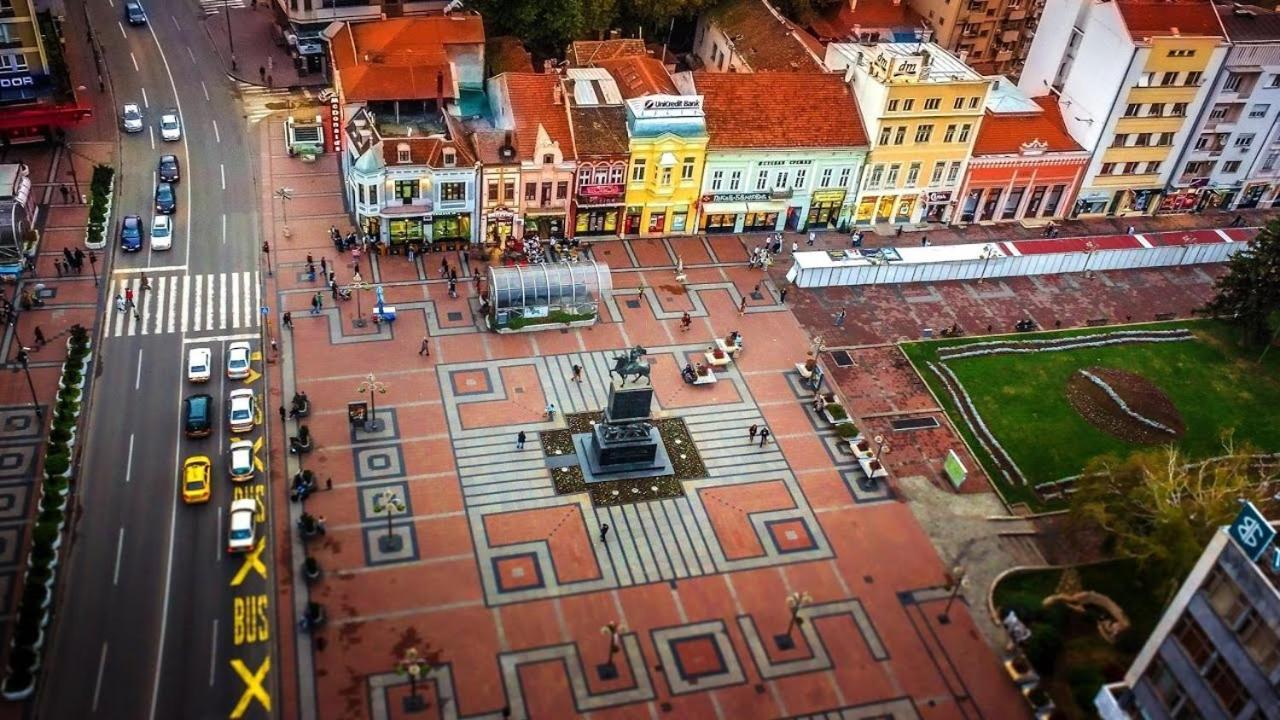 Akvarius Ni Exterior foto